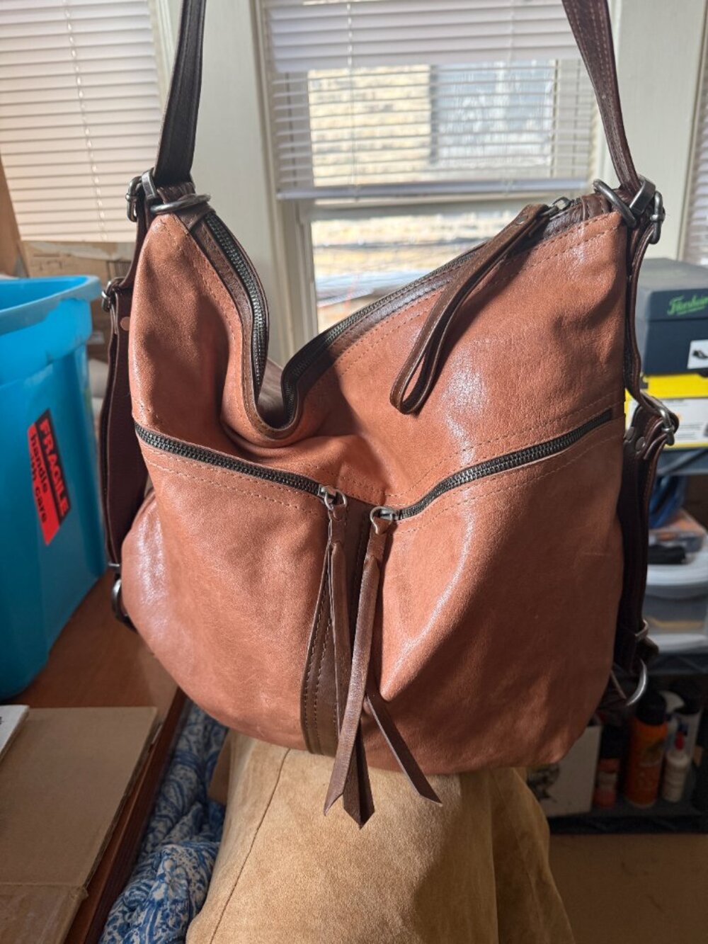 Rough & Tumble XL Hobo - Picture 2 of 11